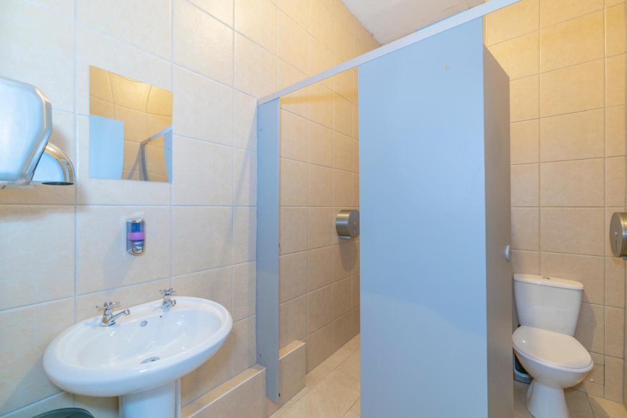 Auberge de jeunesse Nomad Backpacker à Cardiff Extérieur photo